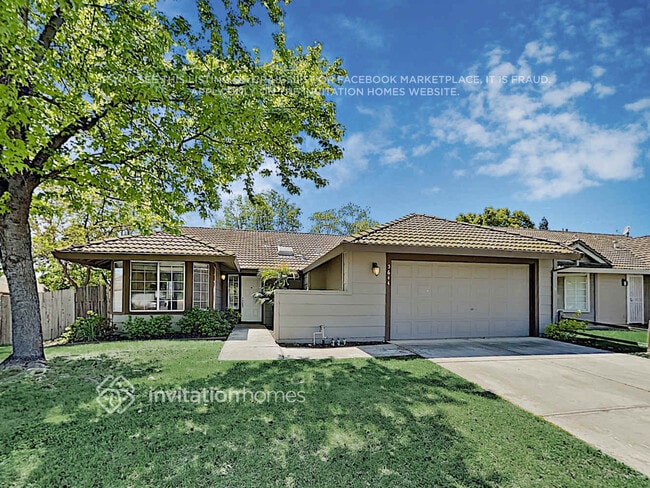 Building Photo - 5644 Bolton Way