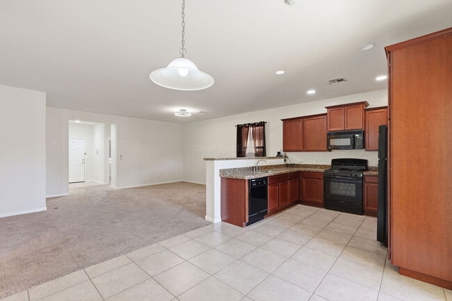 Building Photo - 6737 S Cut Bow Dr