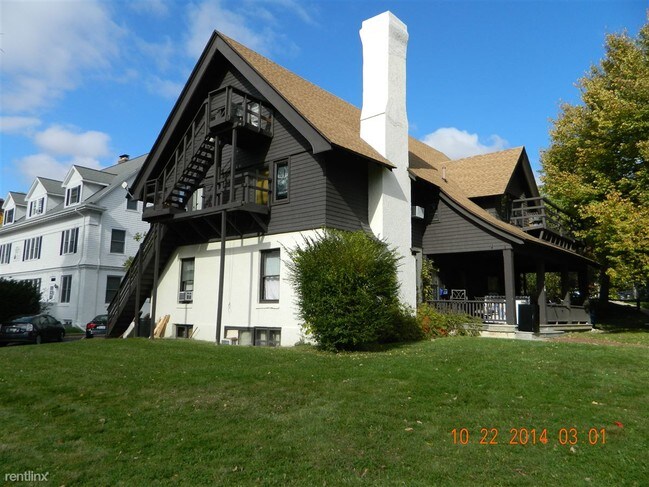 Primary Photo - 11 br, 3 bath House - 820 Oxford Rd 820 Ox...