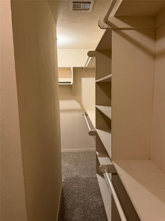 Building Photo - 716 Eastridge Dr