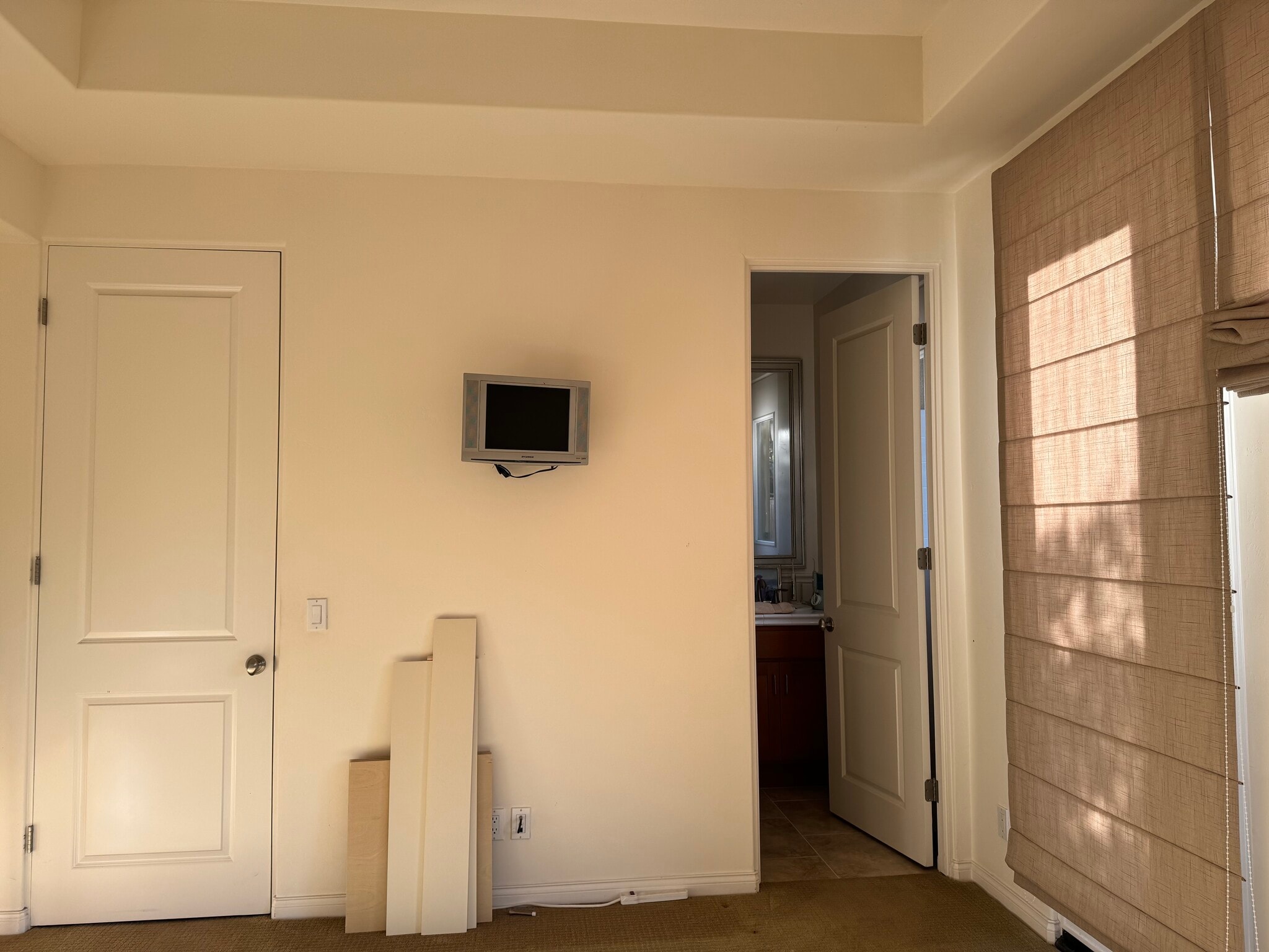 Building Photo - 5560 Campana Ct