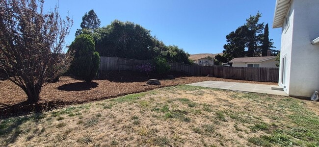 Building Photo - 5023 Oakbrook Cir