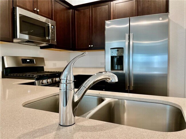 Building Photo - 2621 Entrada Tranquila Wy