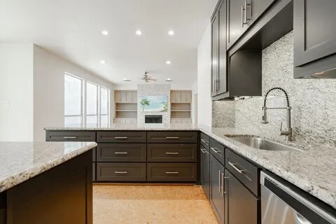 Building Photo - 300 Turtle Ct