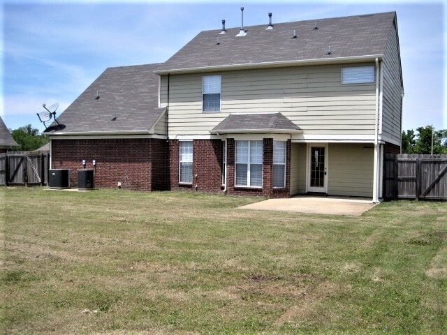 Building Photo - 2267 Baird Dr