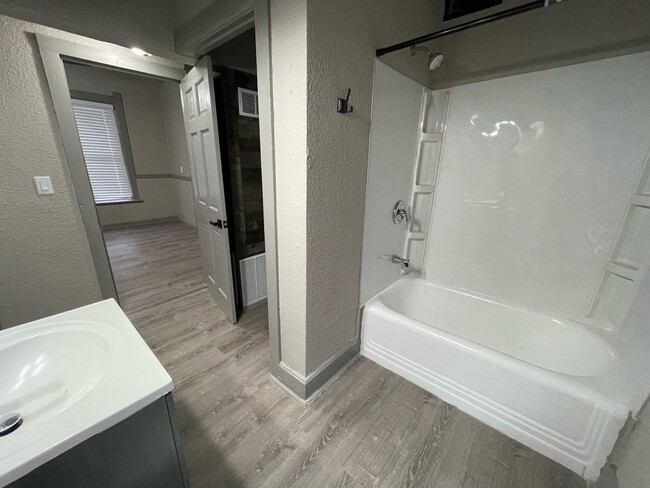 Building Photo - 2844-A N 2nd St