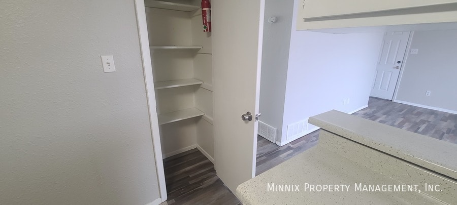 Building Photo - 3007 W Louisiana Ave