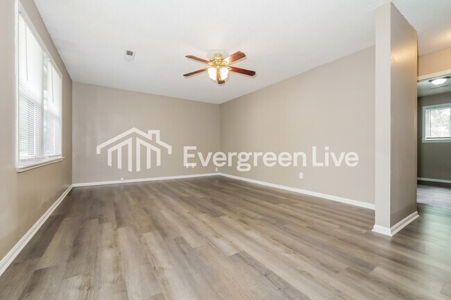 Building Photo - 18109 19th St N