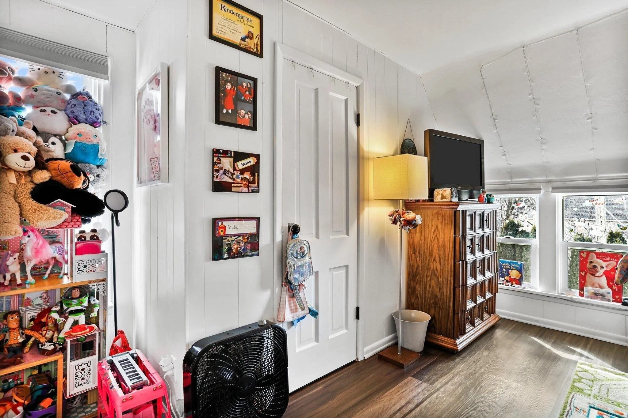 Building Photo - 426 College Ave