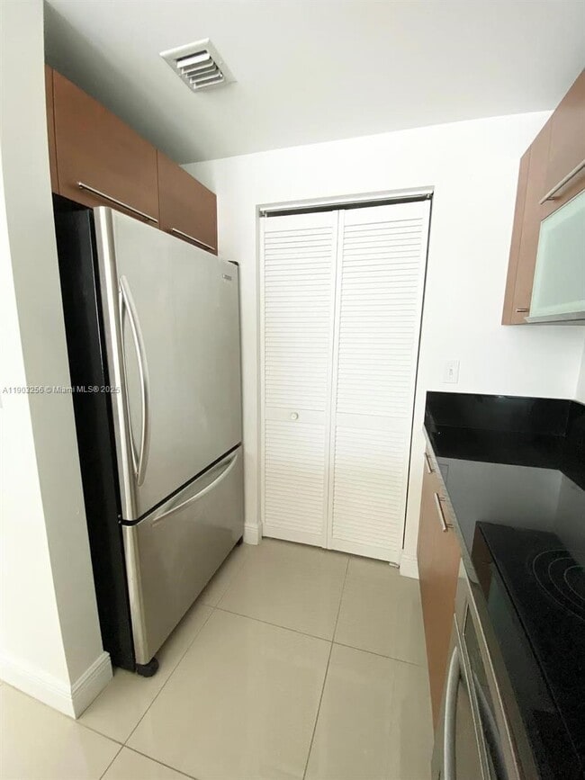 Building Photo - 244 Biscayne Blvd