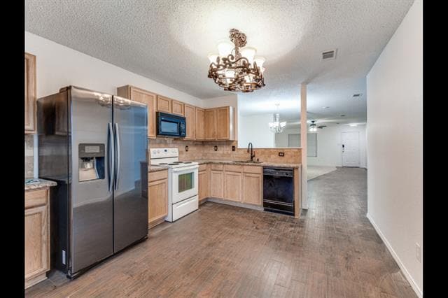 Building Photo - 509 Keble Dr