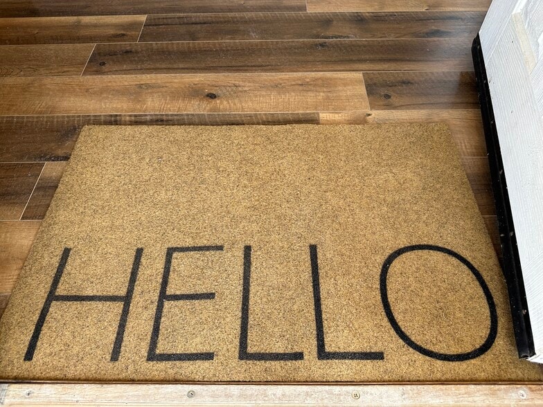 Building Photo - 1949 Daggs Loop