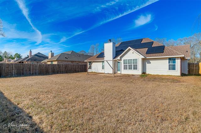 Building Photo - 615 Alex Way