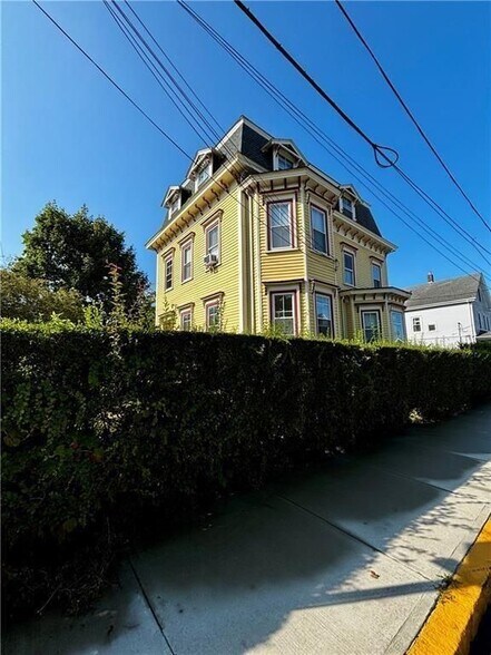 Building Photo - 51 Annandale Rd