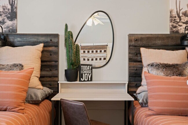 Building Photo - 75 State Rd 1441