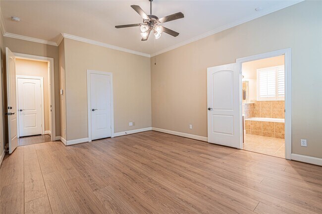 Building Photo - 5114 E Jerad Dr