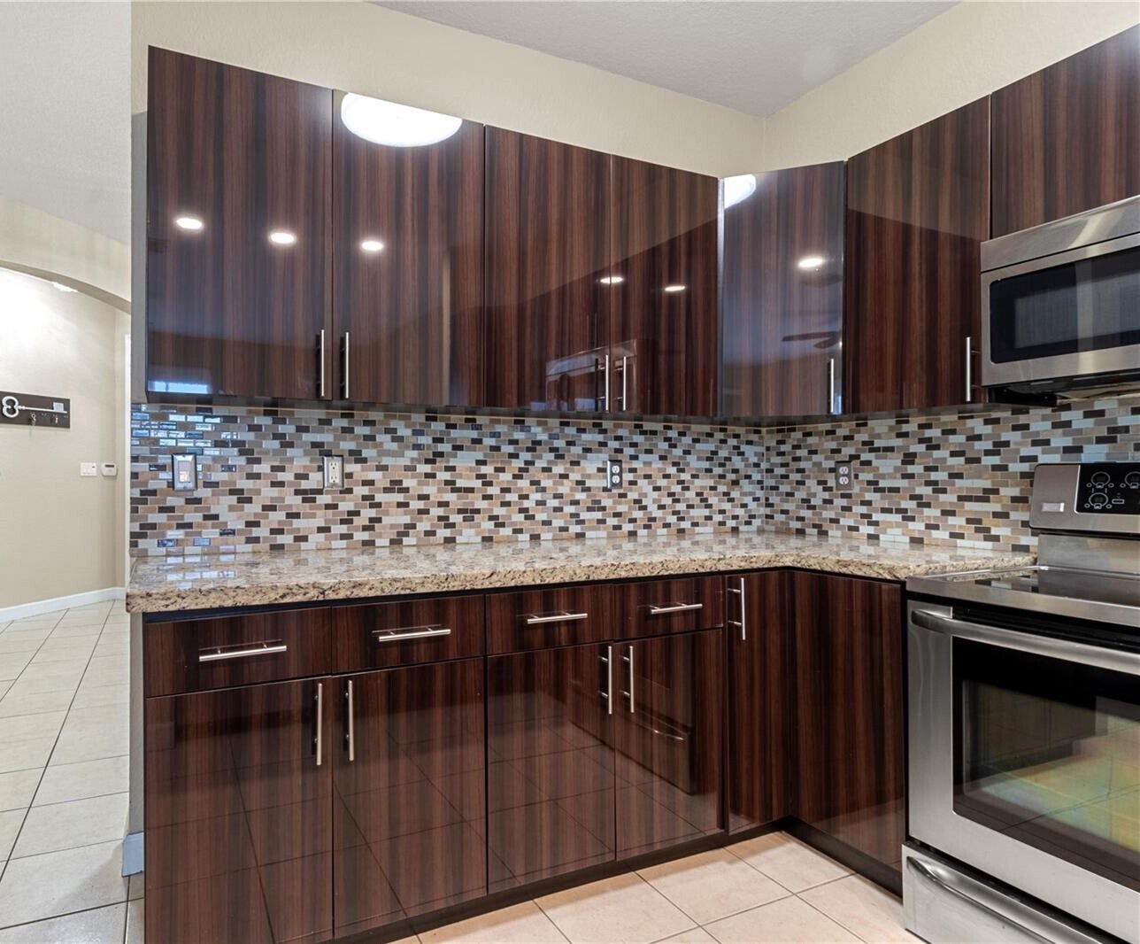 Building Photo - 8562 NW 108th Ave