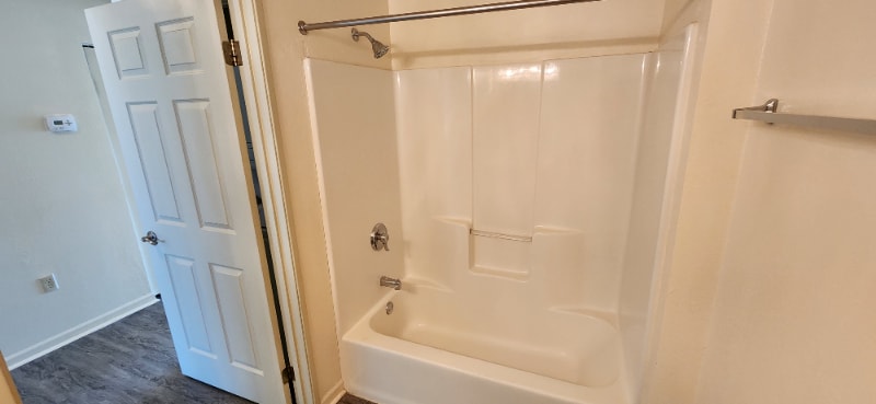 Building Photo - 10085 W Lisbon Ave