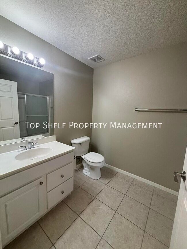 Building Photo - 101 NW 8th St