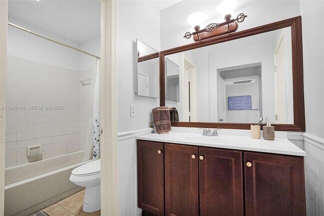 Building Photo - 2149 Discovery Cir W