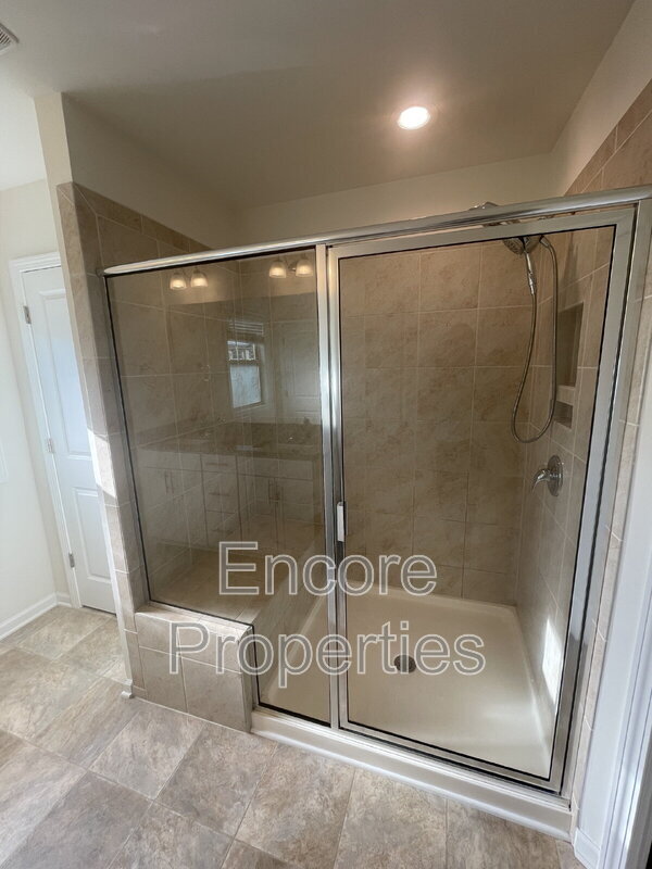 Building Photo - 1313 Compass Dr