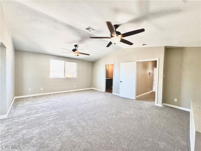 Building Photo - 5830 Deer Valley Dr