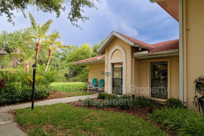 Building Photo - 323 Knottwood Ct