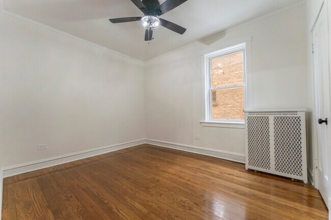 Building Photo - 1027 N Harlem Ave