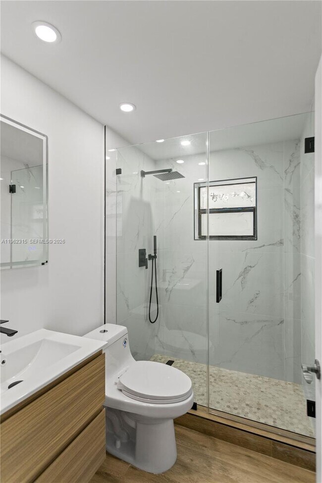 Building Photo - 6200 Fletcher St