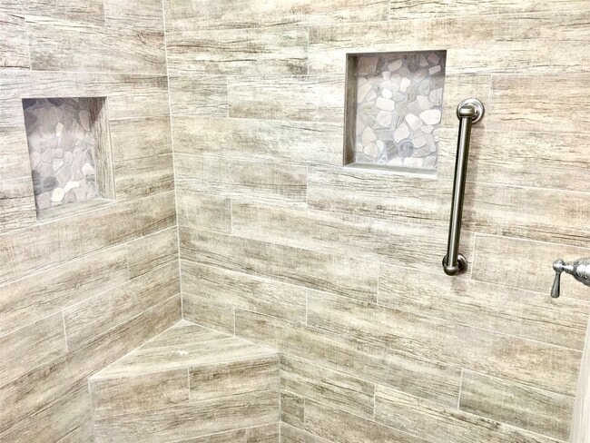 Building Photo - 14626 Wind Hollow Cir