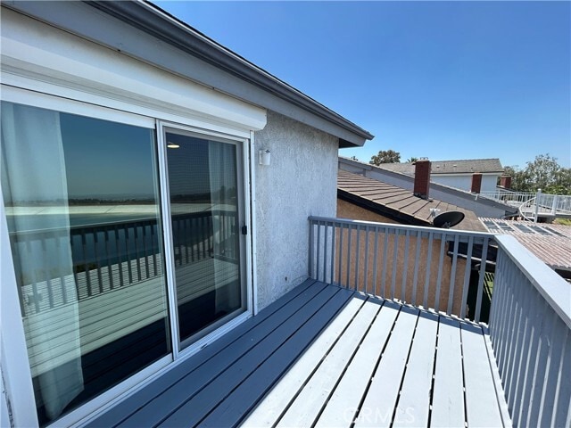 Building Photo - 6943 E Shorecrest Dr