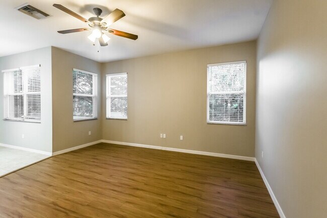 Building Photo - 9513 Blue Stone Cir