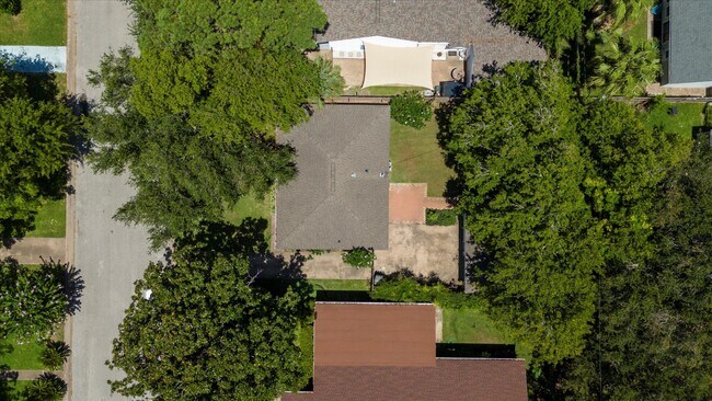 Building Photo - 123 Marlin Ave