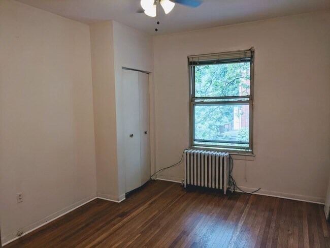 Building Photo - 5544 Fair Oaks Street