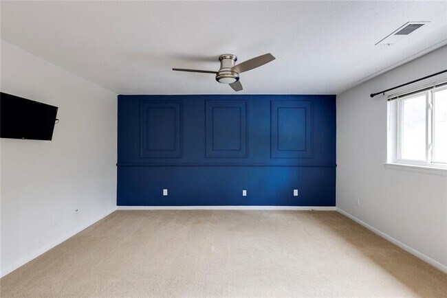 Building Photo - 7094 Stonington Dr NE