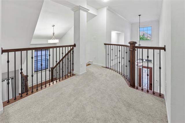 Building Photo - 552 Hidden Meadow Dr
