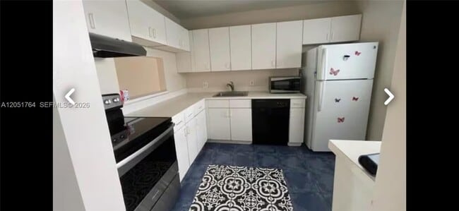 Building Photo - 2600 Fiore Way