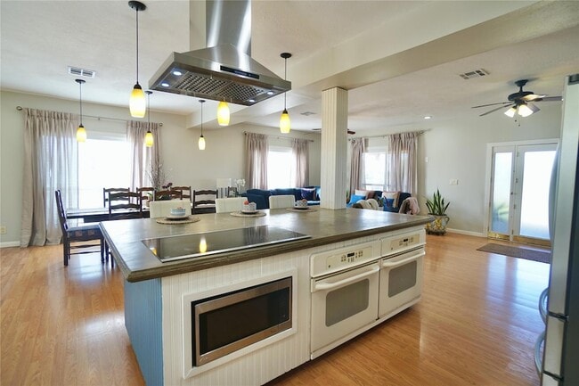 Building Photo - 311 Harmon Hills Cove