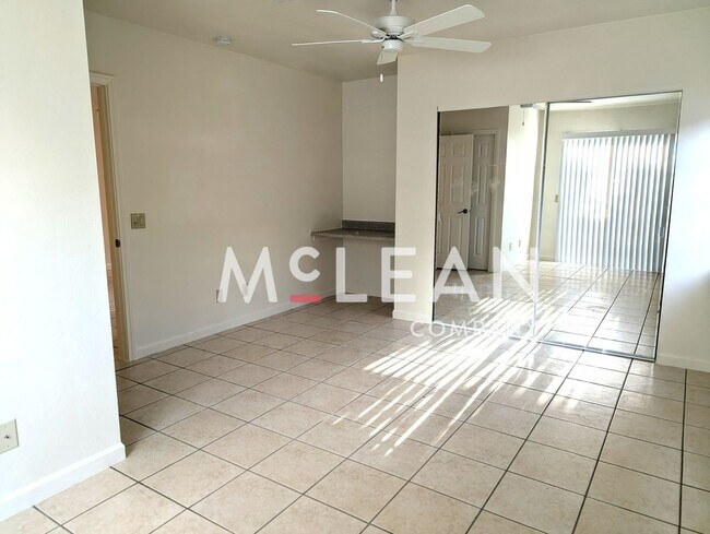 Building Photo - Calle Abronia