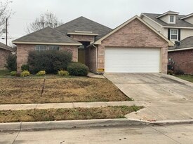 Building Photo - 4732 Homelands Way