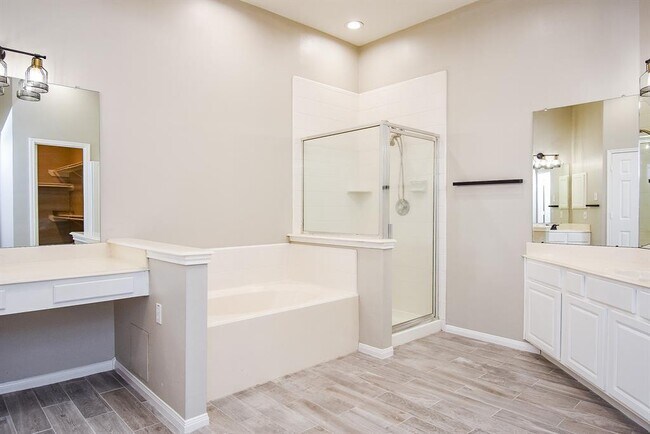 Building Photo - 23122 Beech Canyon Dr