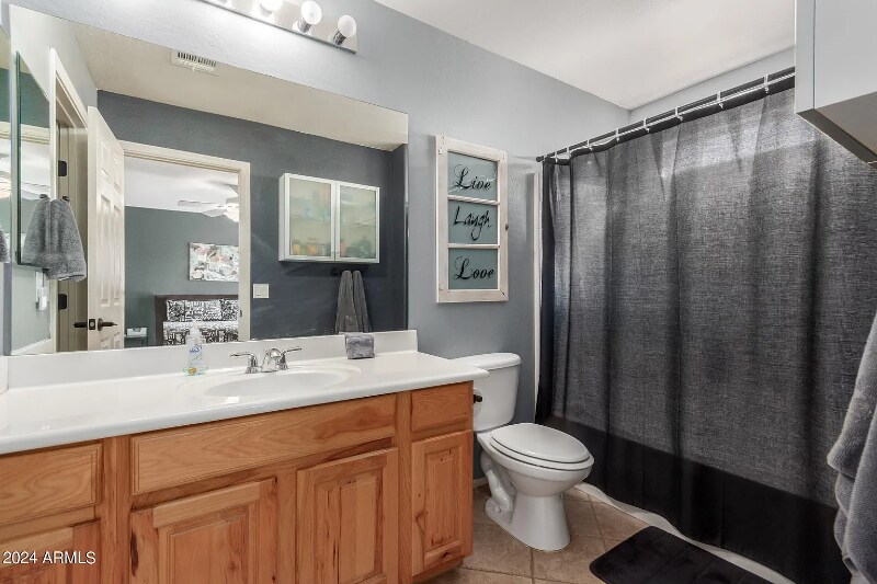 Building Photo - 15755 W Redfield Rd