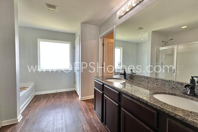 Building Photo - 3112 Partridge Dr