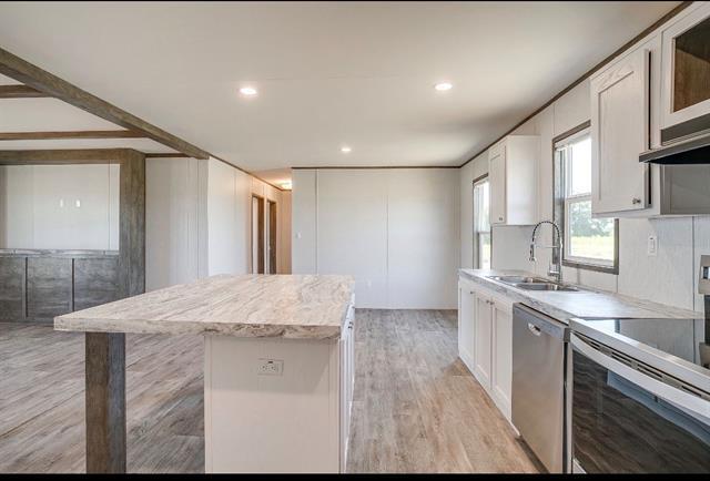 Building Photo - 21 Kenzi Dr