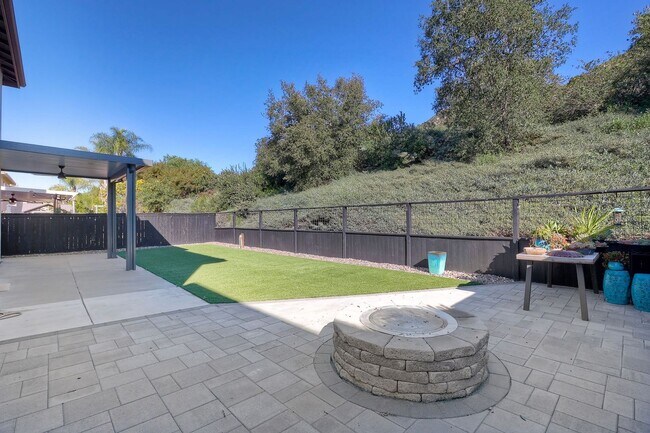 Building Photo - Spacious 5-Bedroom Lake Rancho Viejo Rental with Loft & No Rear Neighbors