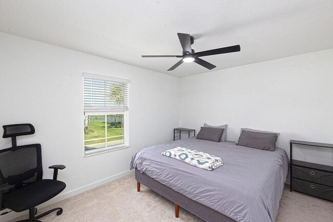 Building Photo - 12686 NW Copper Creek Dr