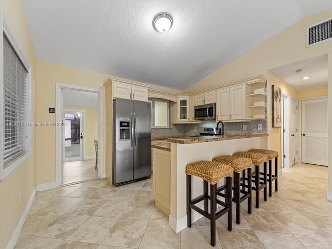 Building Photo - 42 Bonefish Ave