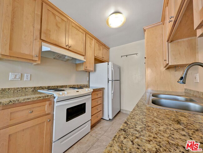 Building Photo - 1538 11th St