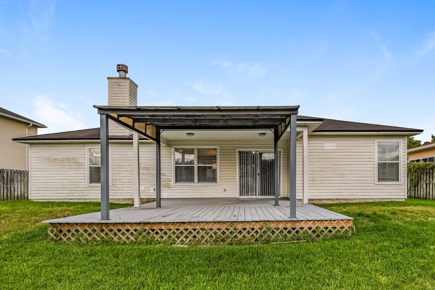 Building Photo - 3021 Captiva Bluff Cir
