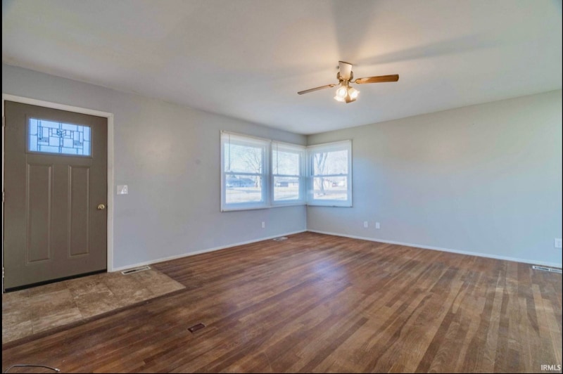 Building Photo - 3227 S Koldyke Dr